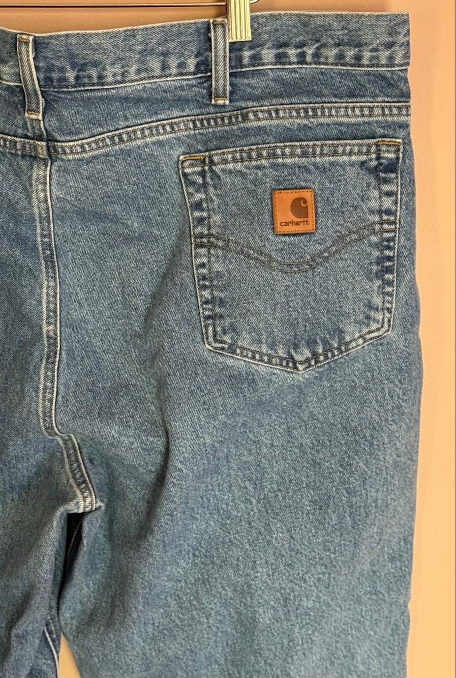 Men’s Carhartt jeans B18STW 42X 34 Straight Traditional Fit